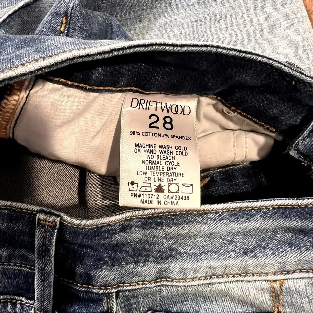 Driftwood Kelly Bootcut Jeans - Picture 8 of 8